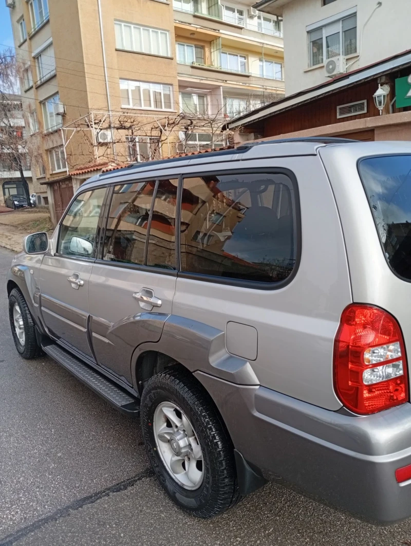 Hyundai Terracan, снимка 3 - Автомобили и джипове - 48281138