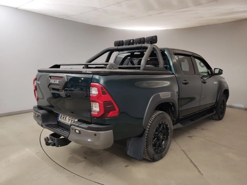 Toyota Hilux 2.8 Diesel JBL 45000km, снимка 2 - Автомобили и джипове - 49229865