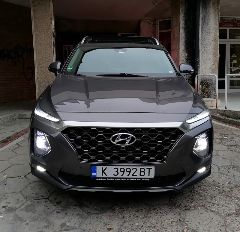 Hyundai Santa fe 4WD* Pano* Обдухване* 360камера* Серв.История* TOP