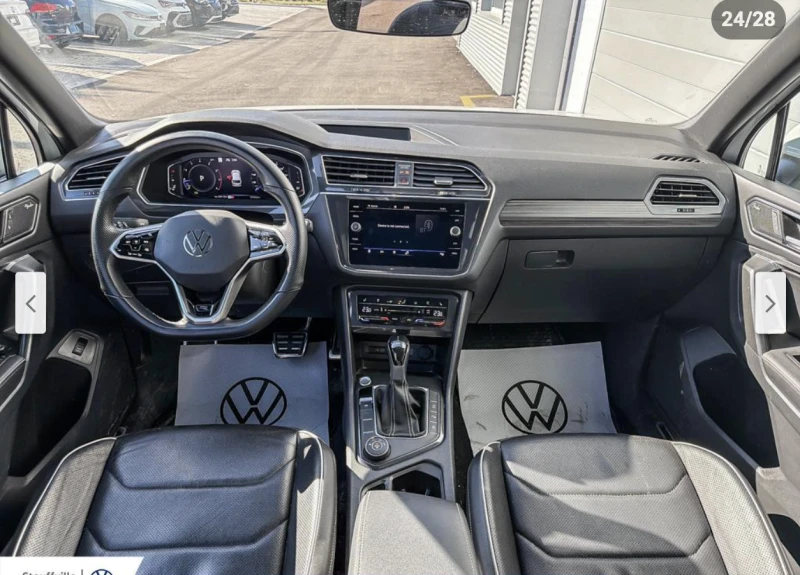 VW Tiguan HIGHLINE* R* LINE* 360КАМЕРА* ДИСТРОНИК* КЕЙЛЕС, снимка 7 - Автомобили и джипове - 52652552