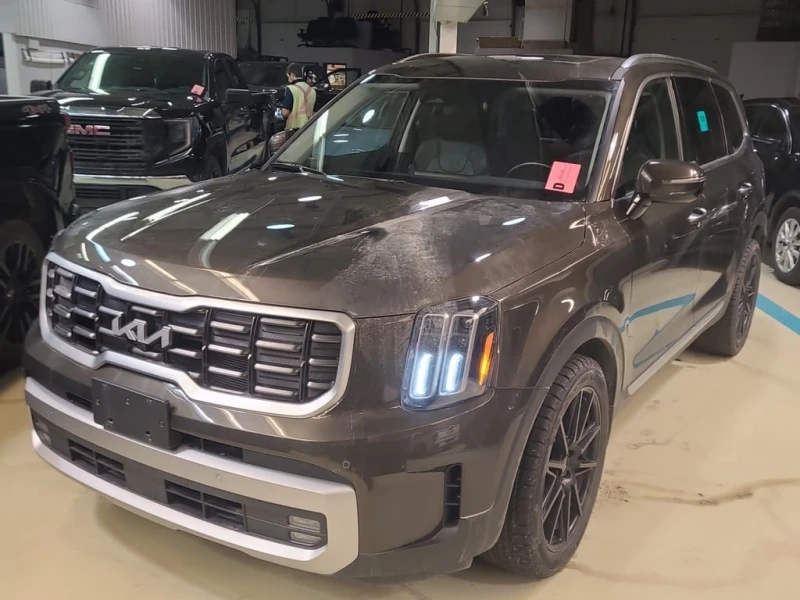 Kia Telluride * SX 4D UTILITY AWD * CARFAX * Без инциденти * 