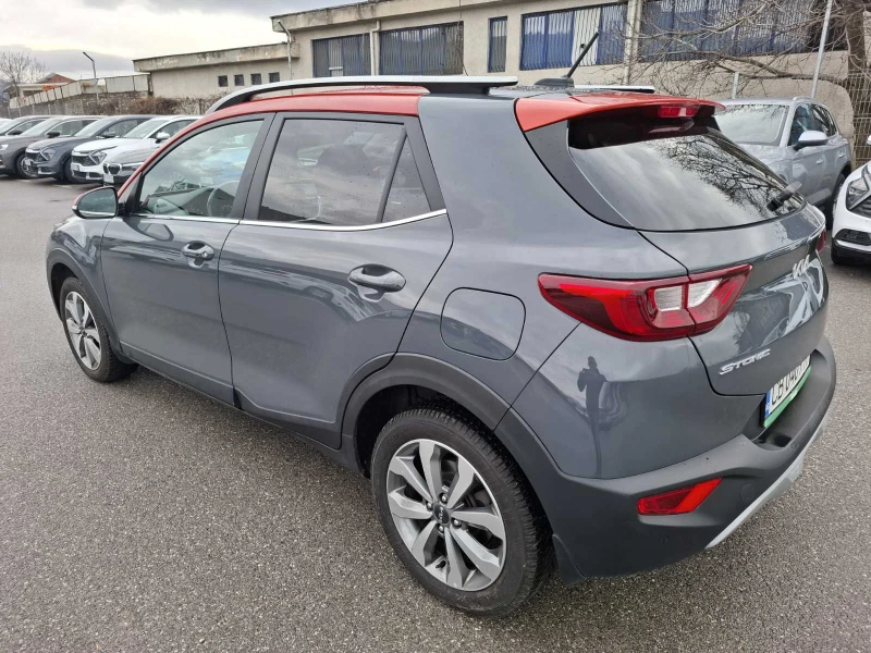 Kia Stonic 1.2 cvvt , снимка 6 - Автомобили и джипове - 53591389