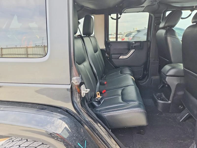 Jeep Wrangler UNLIMITED SAHARA 4X4, снимка 11 - Автомобили и джипове - 54150134