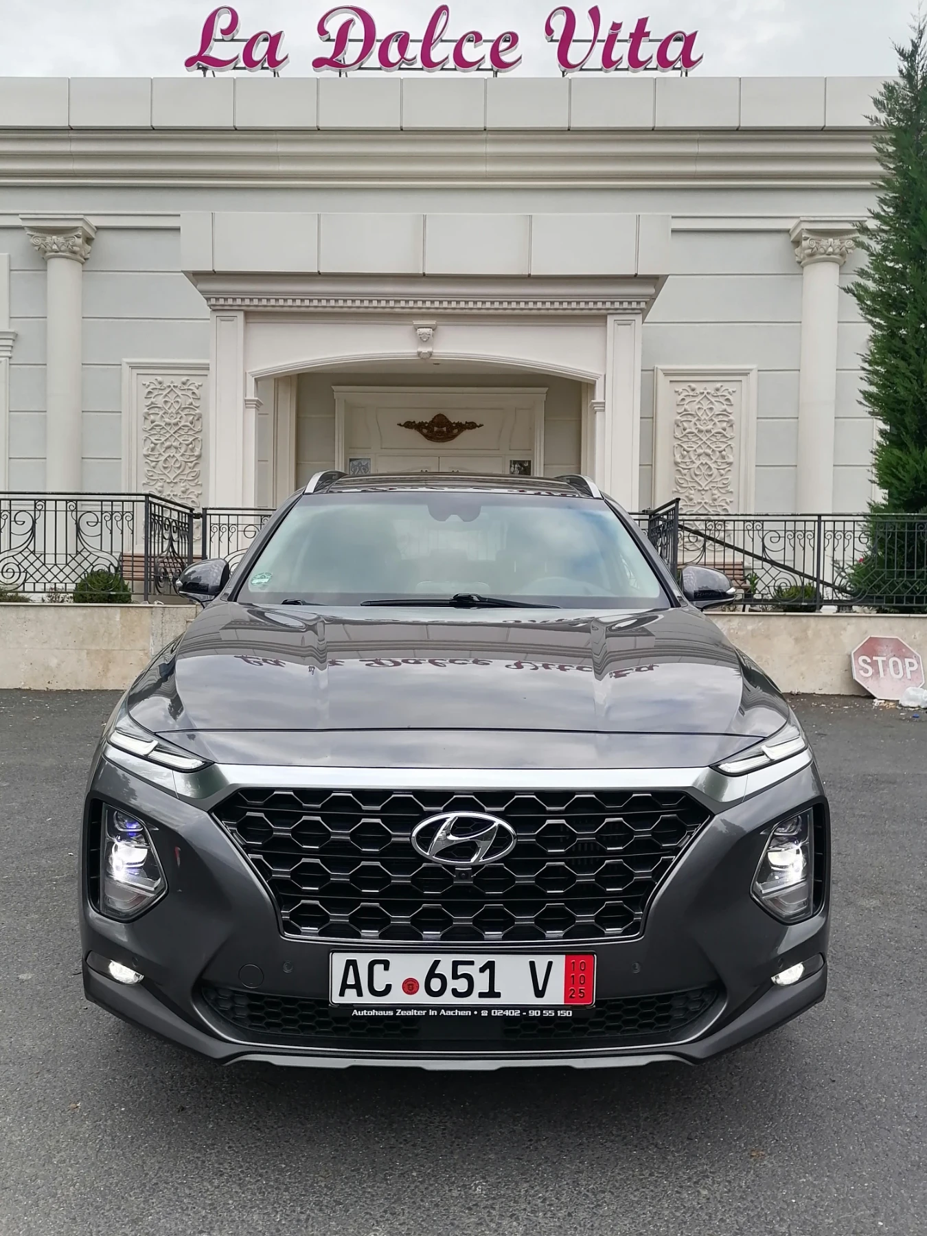 Hyundai Santa fe 4WD* Pano* Обдухване* 360камера* Серв.История* TOP, снимка 1