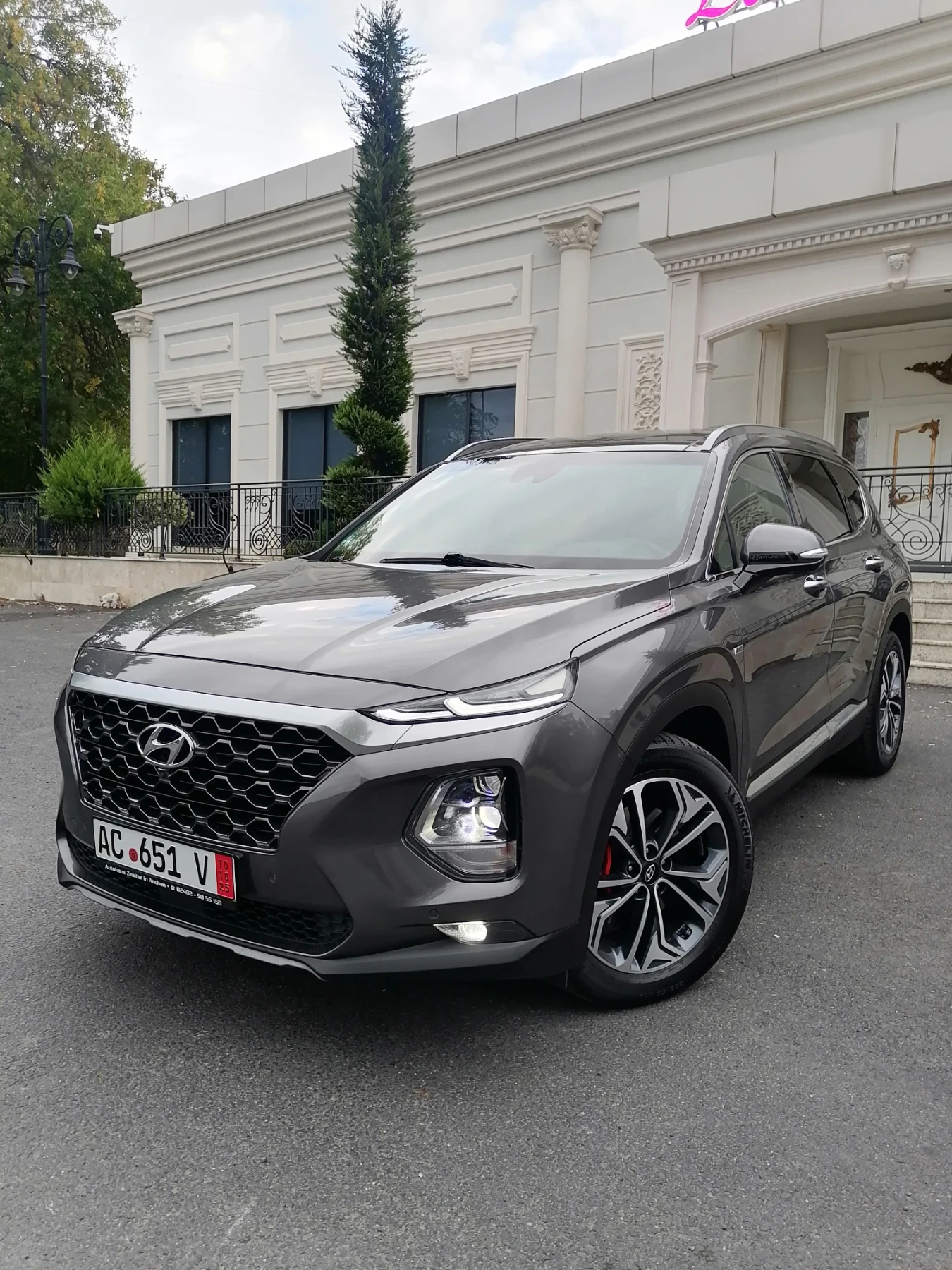 Hyundai Santa fe 4WD* Pano* Обдухване* 360камера* Серв.История* TOP - изображение 3