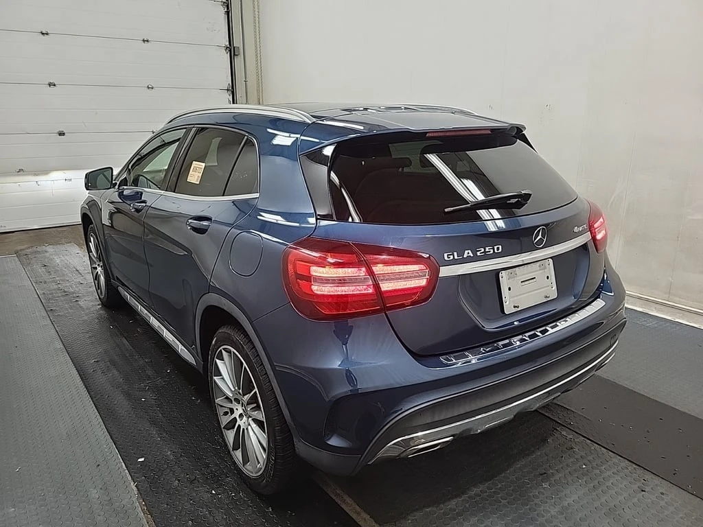 Mercedes-Benz GLA 250 * CARFAX * БЕЗ ПЪРВОНАЧАЛНА ВНОСКА - изображение 4