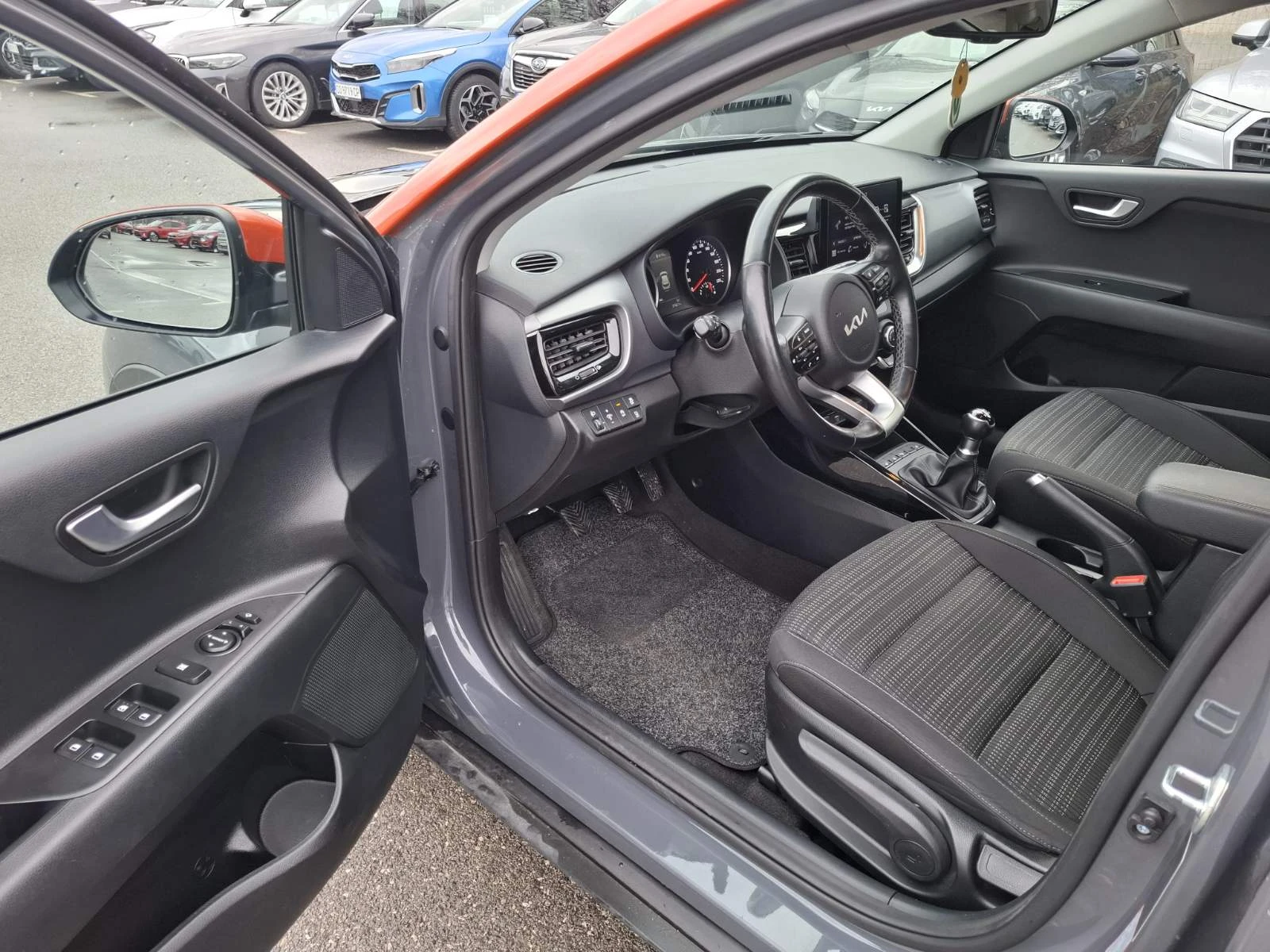 Kia Stonic 1.2 cvvt  - изображение 9