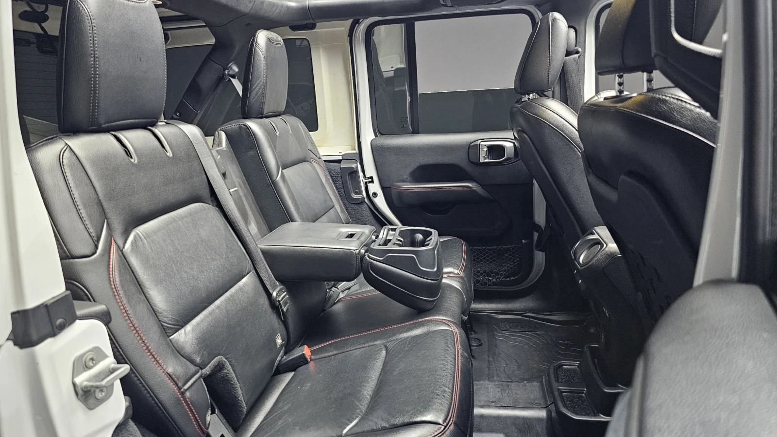 Jeep Wrangler 2.0* BLIND SPOT* ������� �����* ������ ���� | Mobile.bg � ����������� 11