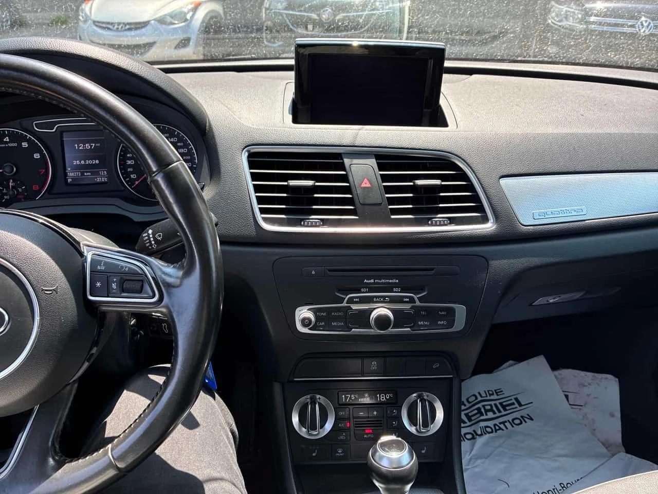 Audi Q3 * PROGRESSIV * АВТОКРЕДИТ БЕЗ ПЪРВОНАЧАЛНА ВНОСКА, снимка 9 - Автомобили и джипове - 55423699