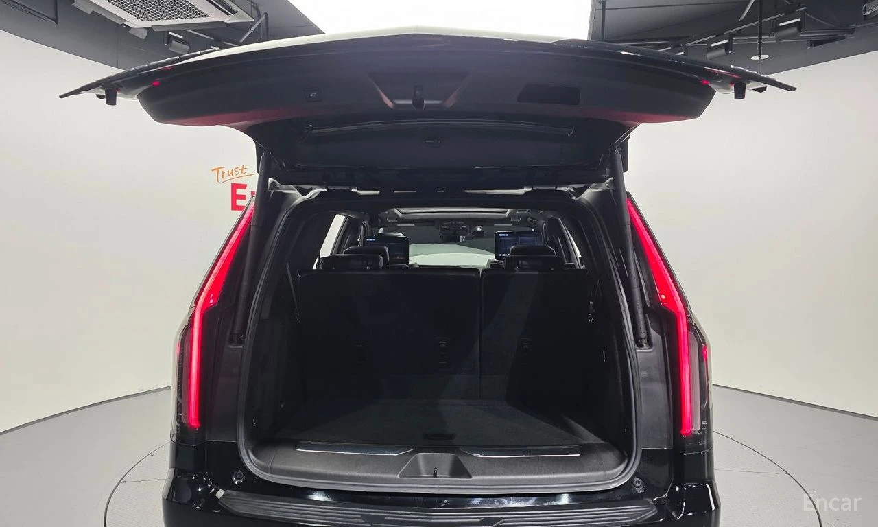 Cadillac Escalade 6.2* LUXURY* PLATINUM* FULL* ОБДУХВАНЕ* , снимка 16 - Автомобили и джипове - 55740451