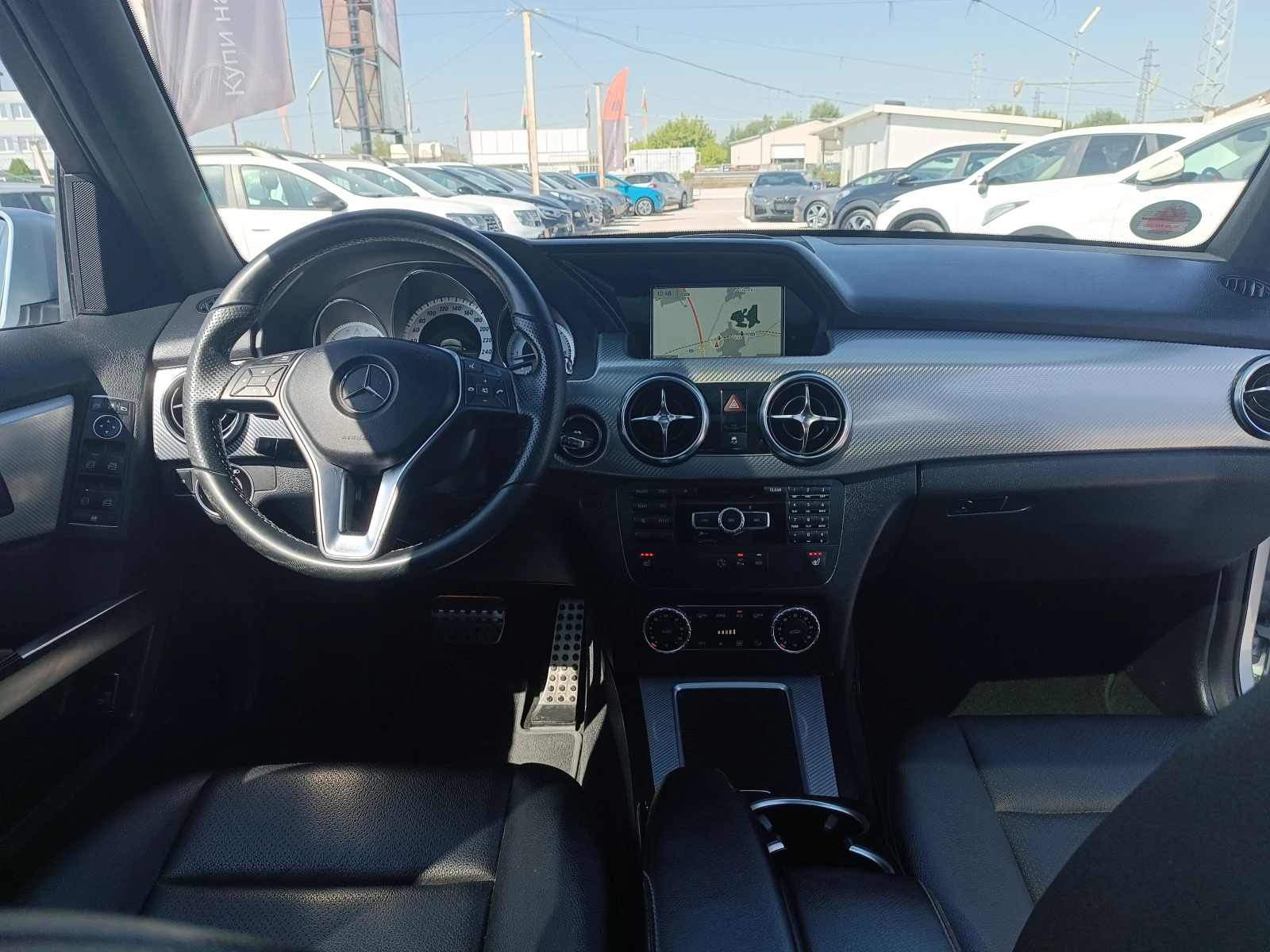 Mercedes-Benz GLK AMG/LED/PANORAMA/PODGREV/NAVI/, снимка 8 - Автомобили и джипове - 55748149
