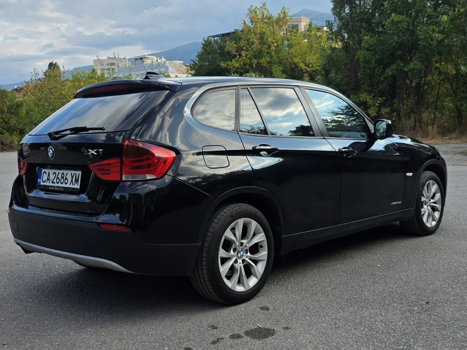 BMW X1 xDrive 2.0d Автоматик, снимка 5 - Автомобили и джипове - 56349195