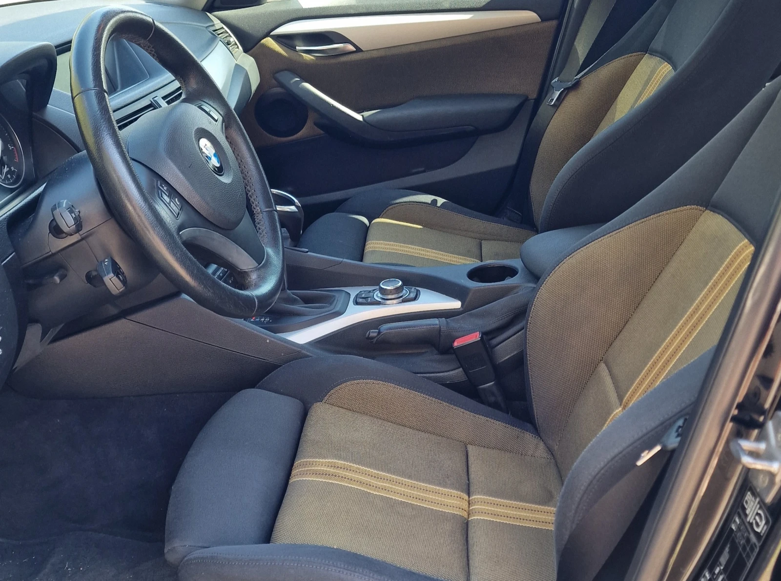 BMW X1 xDrive 2.0d Автоматик, снимка 12 - Автомобили и джипове - 56349195