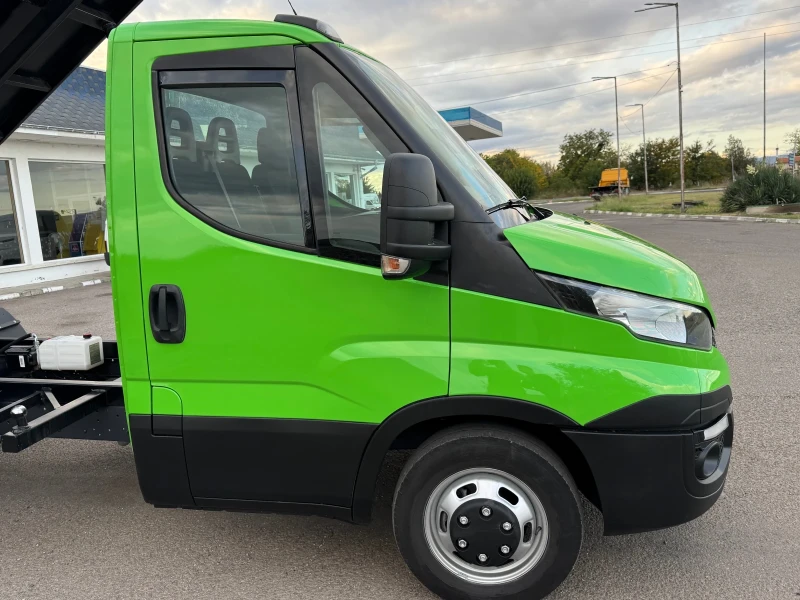 Iveco Daily 35C17 HI-MATIC * АВТОМАТИК* КЛИМАТИК* НАВИГАЦИЯ* , снимка 4 - Бусове и автобуси - 49552017