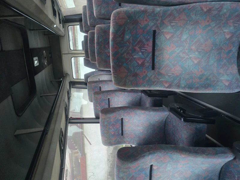 Mercedes-Benz Sprinter 412, снимка 8 - Бусове и автобуси - 53202751