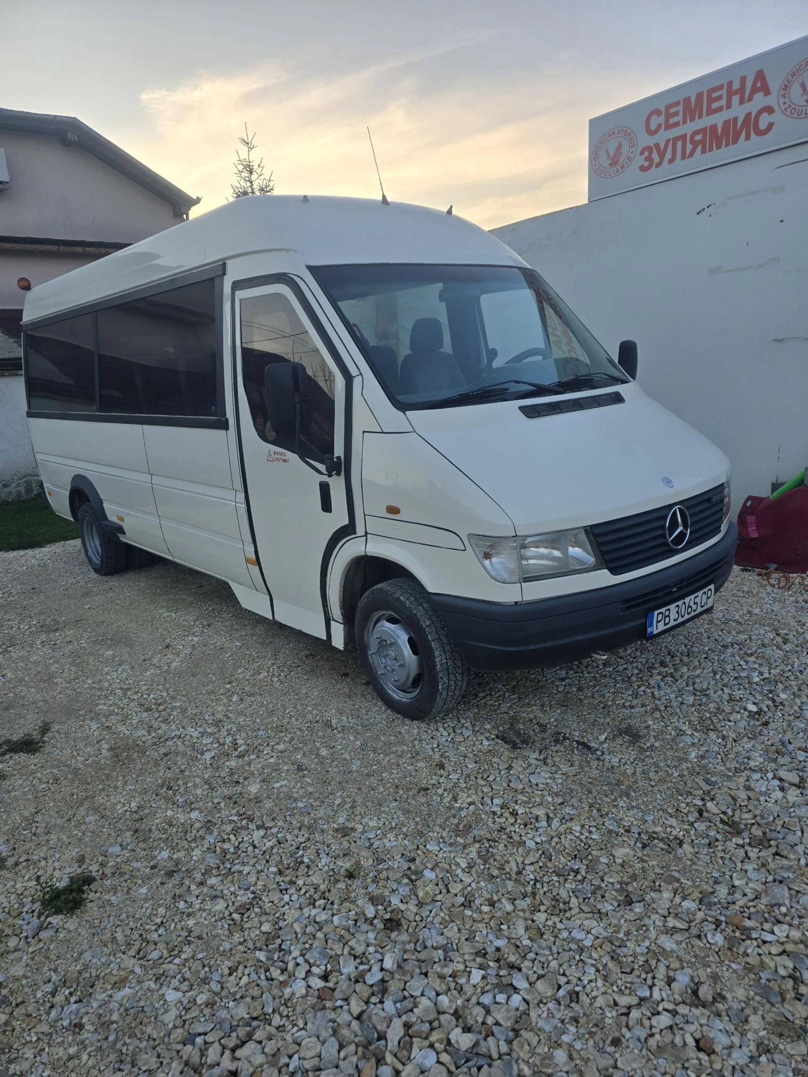 Mercedes-Benz Sprinter 412  - изображение 5