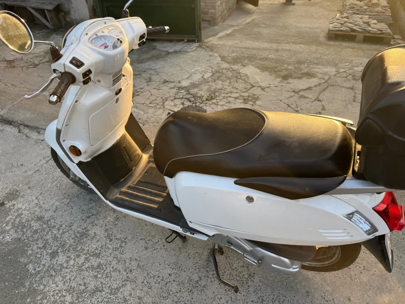 Kymco Like 125, снимка 2 - Мотоциклети и мототехника - 48405275