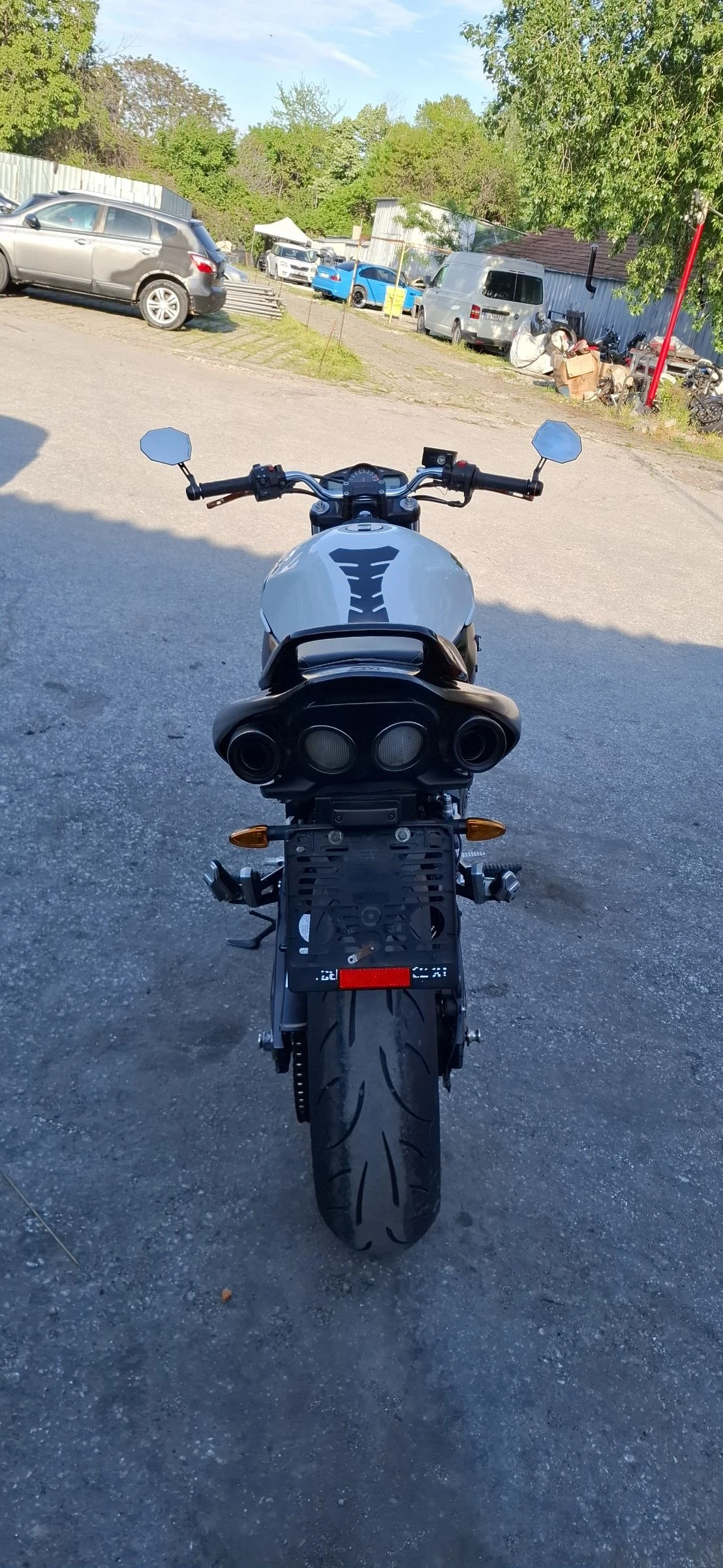 Suzuki Gsr 600, снимка 9 - Мотоциклети и мототехника - 54609645
