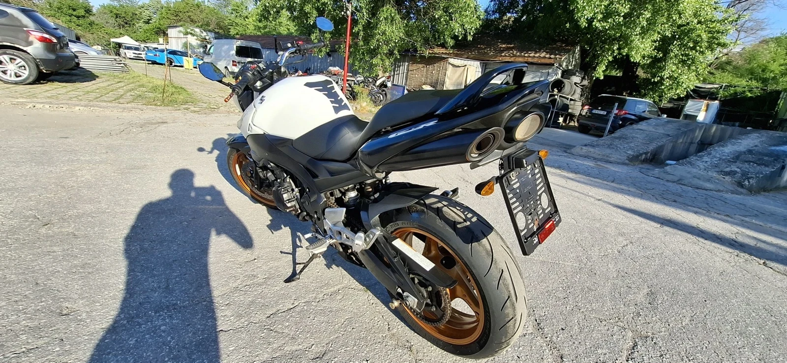 Suzuki Gsr 600, снимка 3 - Мотоциклети и мототехника - 54609645
