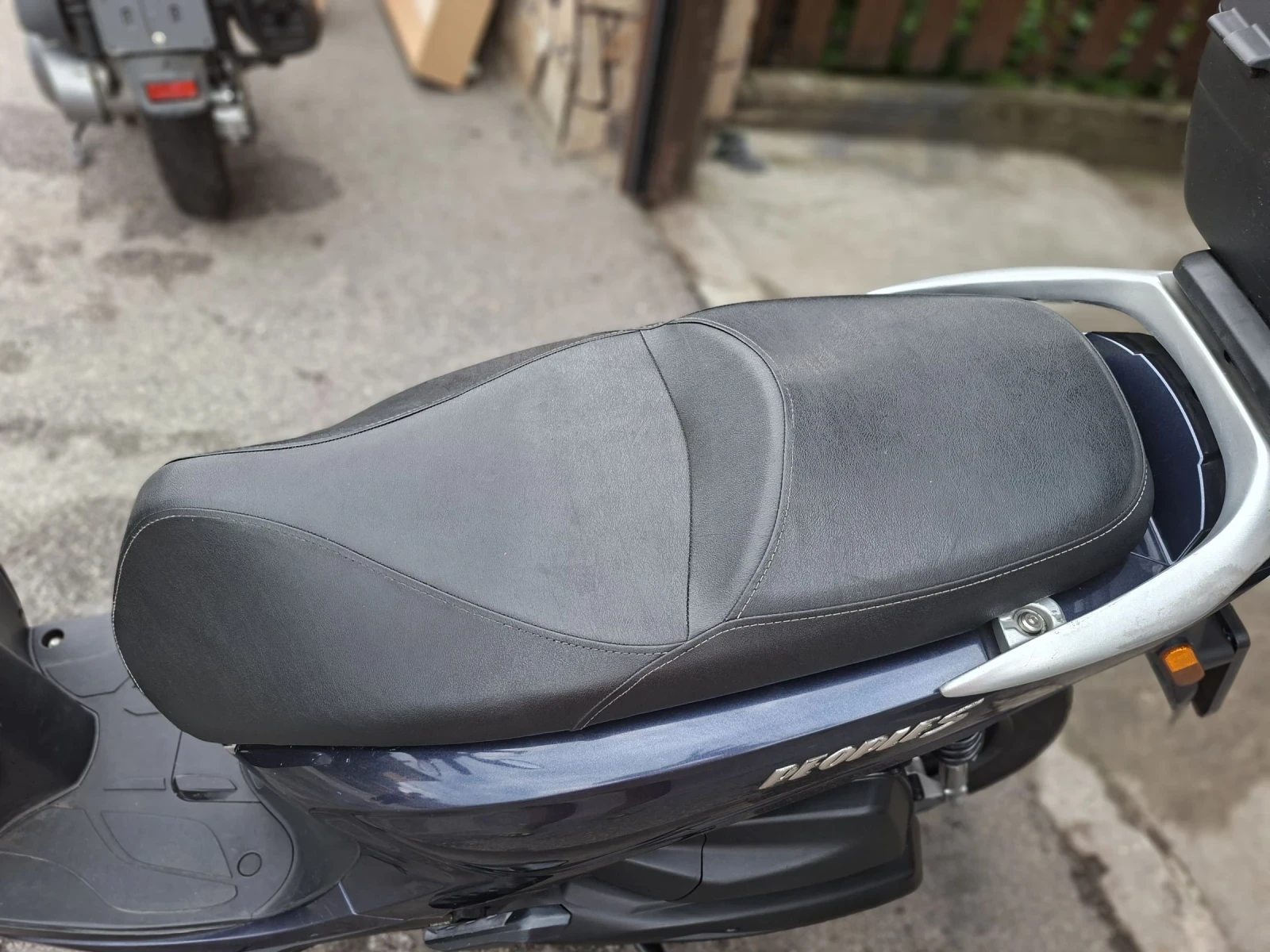 Kymco People Nu feis 200ie ABS става за кемпер лек и пъргав, снимка 12 - Мотоциклети и мототехника - 55327553