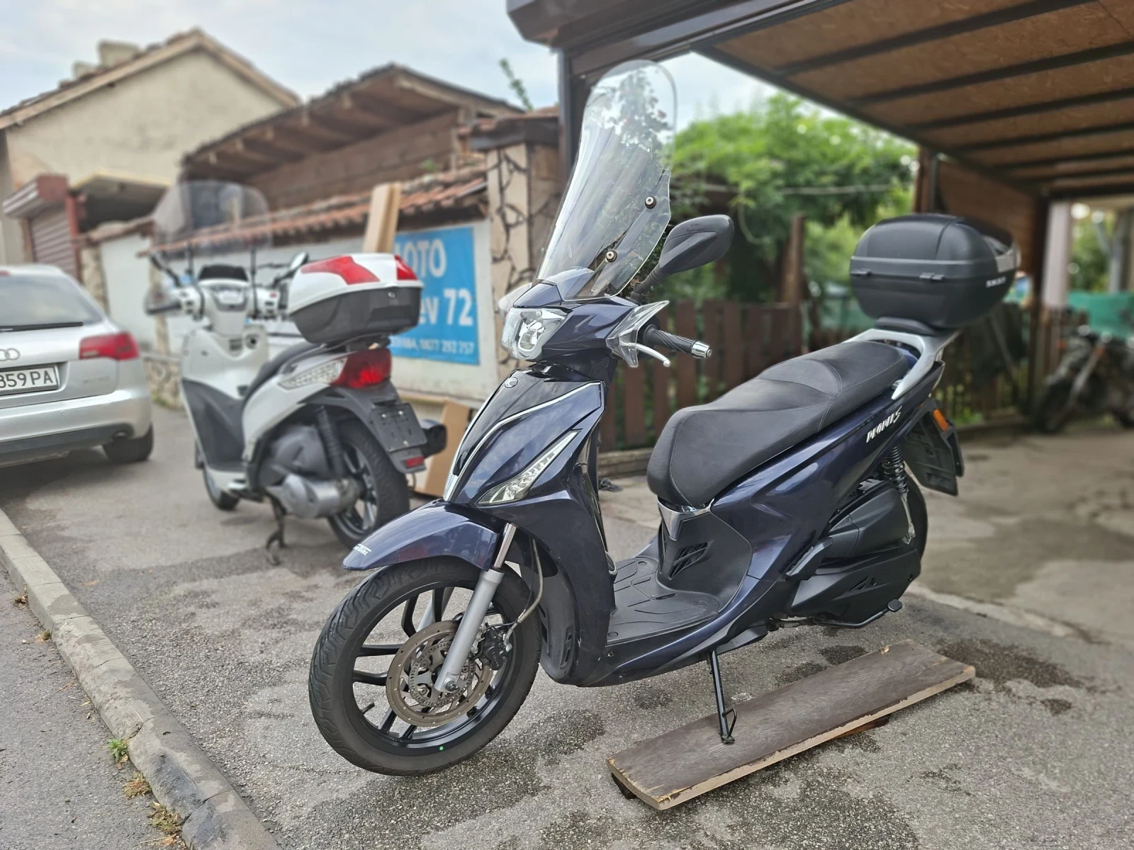 Kymco People Nu feis 200ie ABS става за кемпер лек и пъргав, снимка 6 - Мотоциклети и мототехника - 55327553