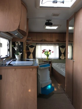 Каравана Burstner Amara 480TL, снимка 14