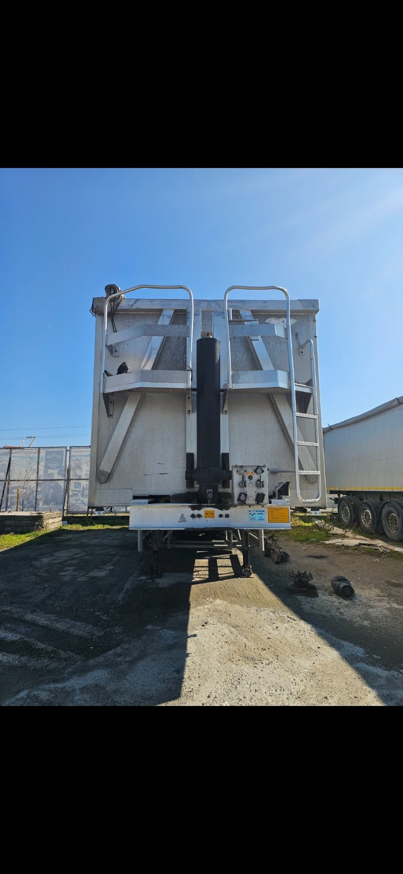  Benalu | Mobile.bg   3