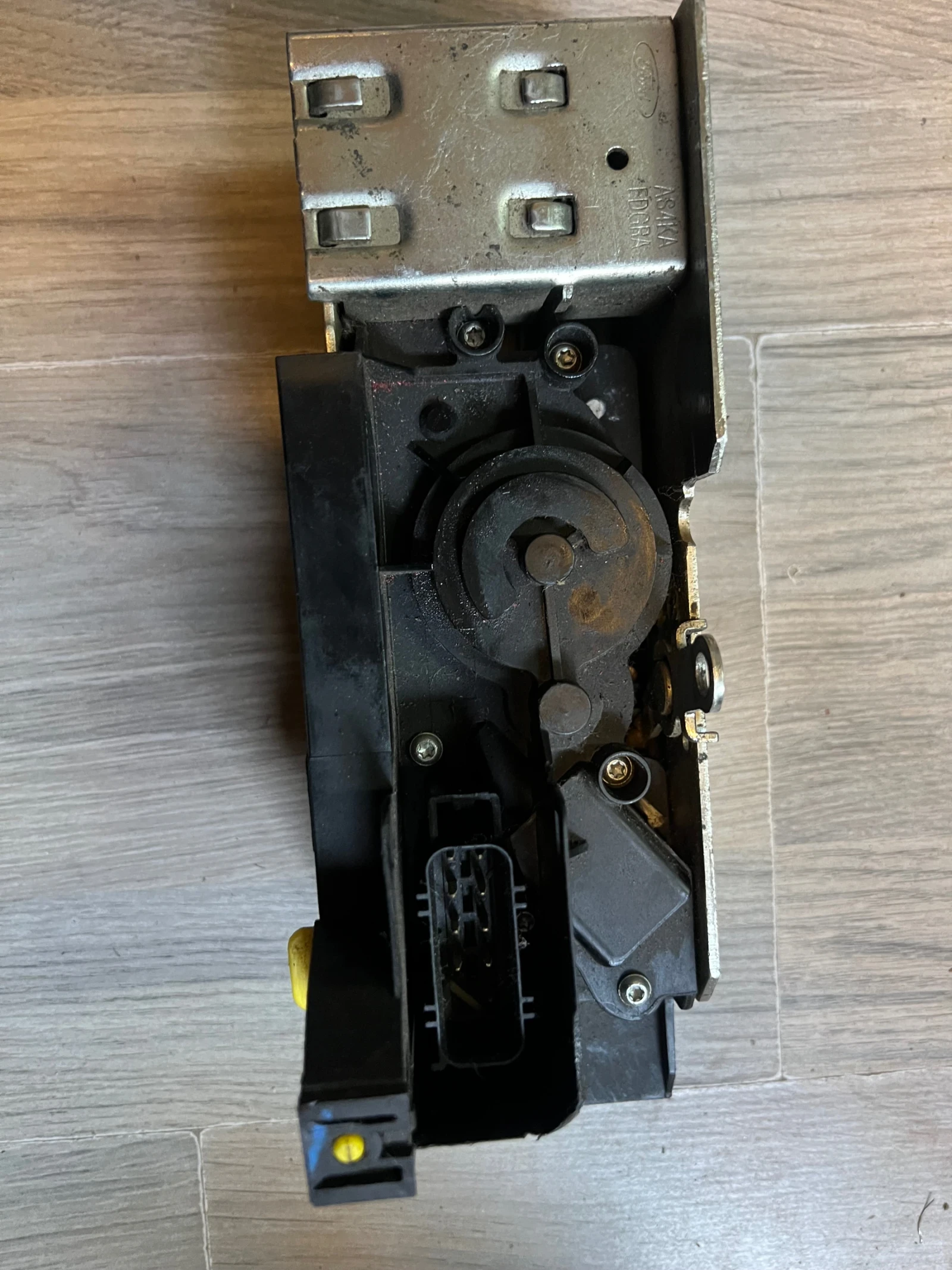 8T16-V43288-EC        FORD TRANSIT CONNECT 2010 8T16-V43288-EC | Mobile.bg   3