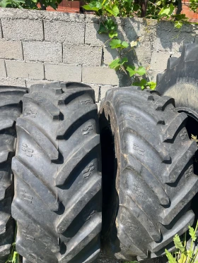 Гуми, снимка 9