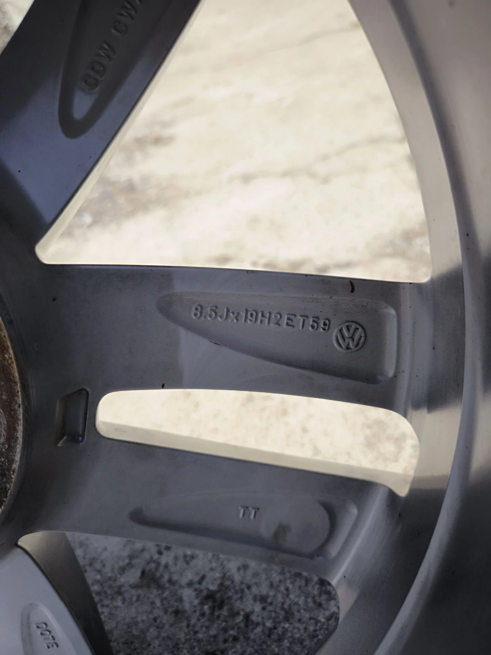   VW Touareg | Mobile.bg   8