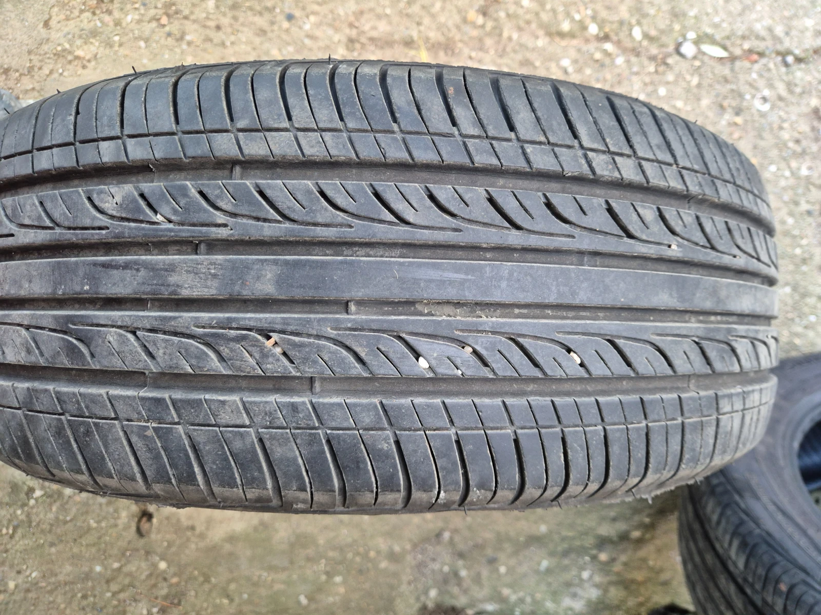 Гуми Летни 205/55R16, снимка 3 - Гуми и джанти - 55896154