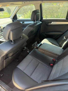 Mercedes-Benz C 220, снимка 13