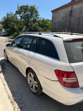 Mercedes-Benz C 220, снимка 3