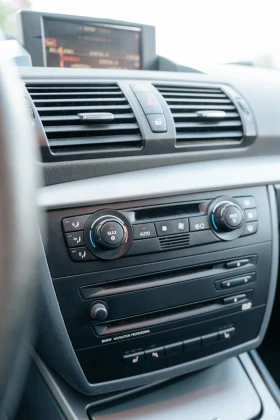 BMW 120, снимка 5