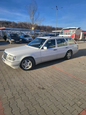 Mercedes-Benz E 300, снимка 4