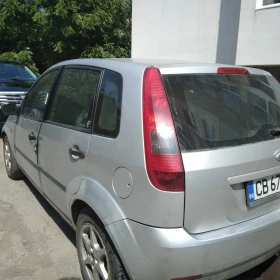 Обява за продажба на Ford Fiesta Спешно! 1.4дизел регистриран ~1 050 EUR - изображение 1