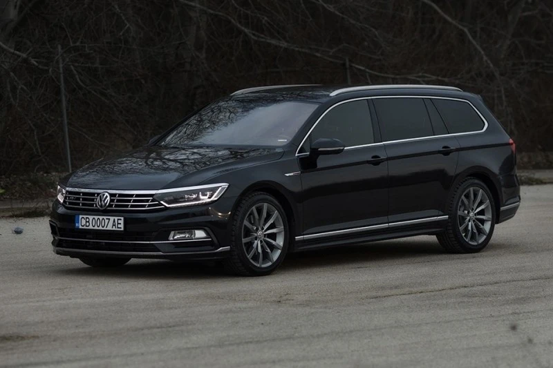 VW Passat R- Line, снимка 3 - Автомобили и джипове - 47081317