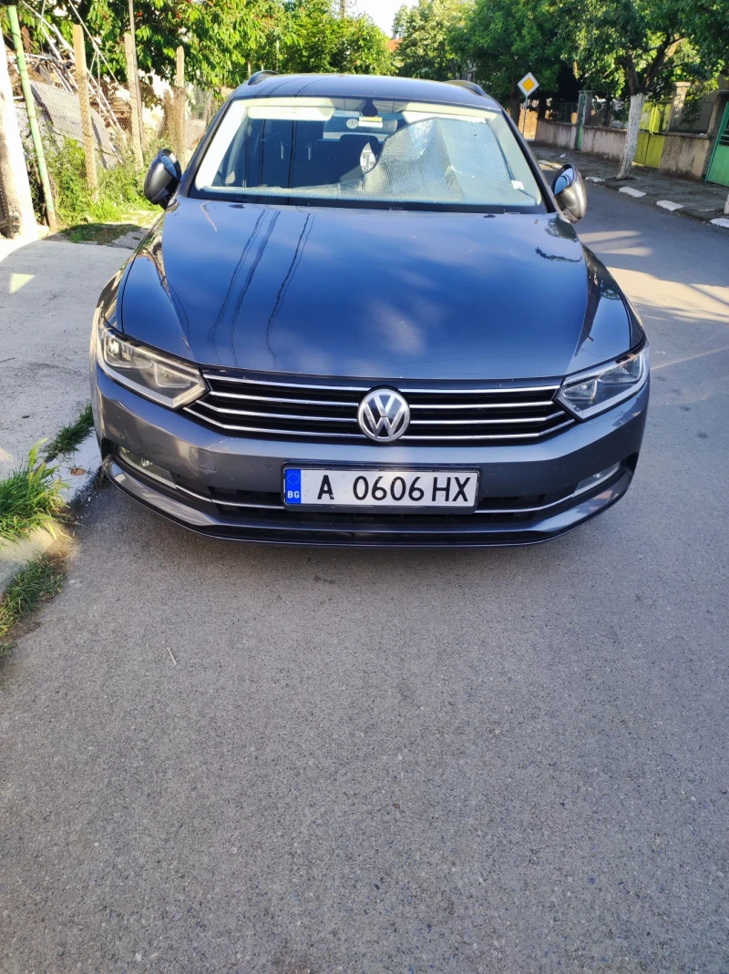 VW Passat, снимка 1 - Автомобили и джипове - 47031297