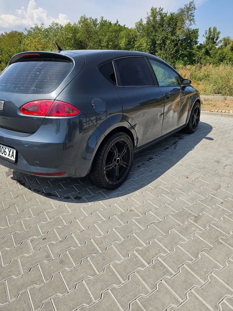 Seat Leon Турбо FR, снимка 4 - Автомобили и джипове - 47228356