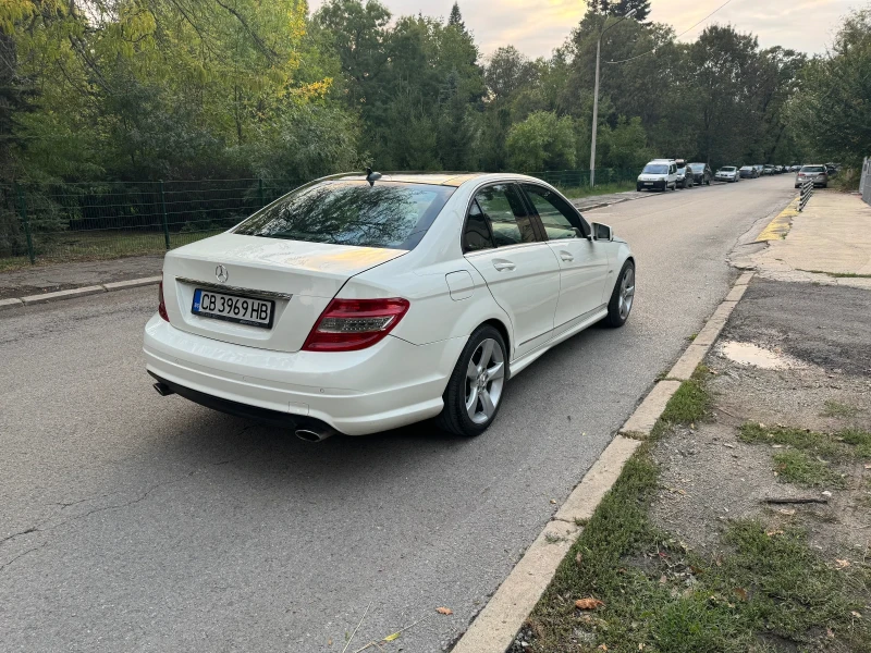 Mercedes-Benz C 320 AMG LINE NAVI PANO, снимка 6 - Автомобили и джипове - 47340649