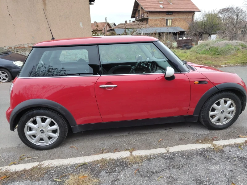 Mini One 1.6, снимка 3 - Автомобили и джипове - 47980839