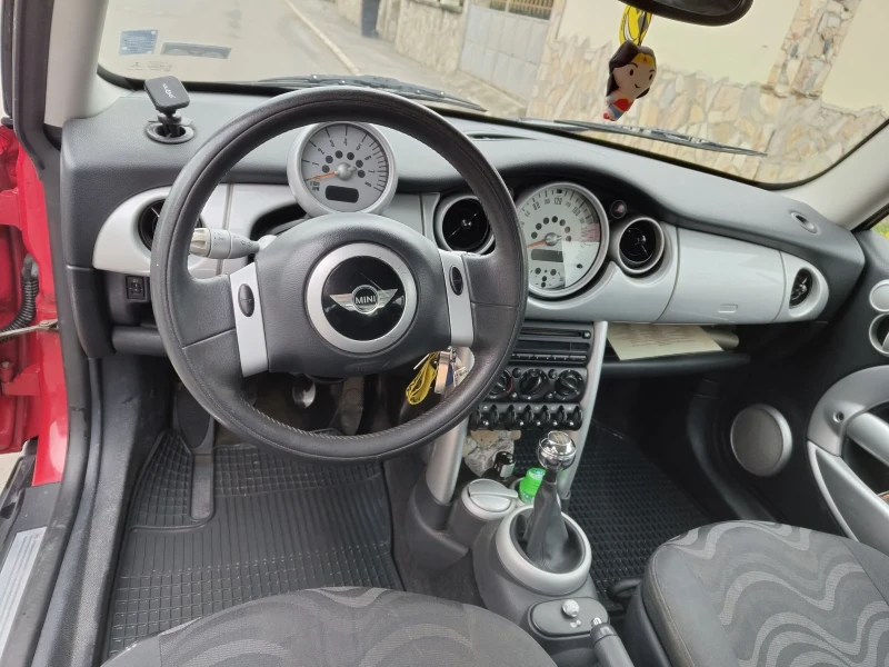 Mini One 1.6, снимка 6 - Автомобили и джипове - 47980839