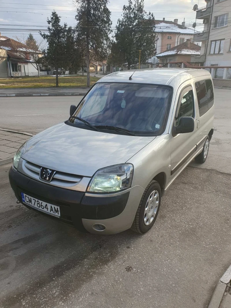 Peugeot Partner, снимка 2 - Автомобили и джипове - 48801402