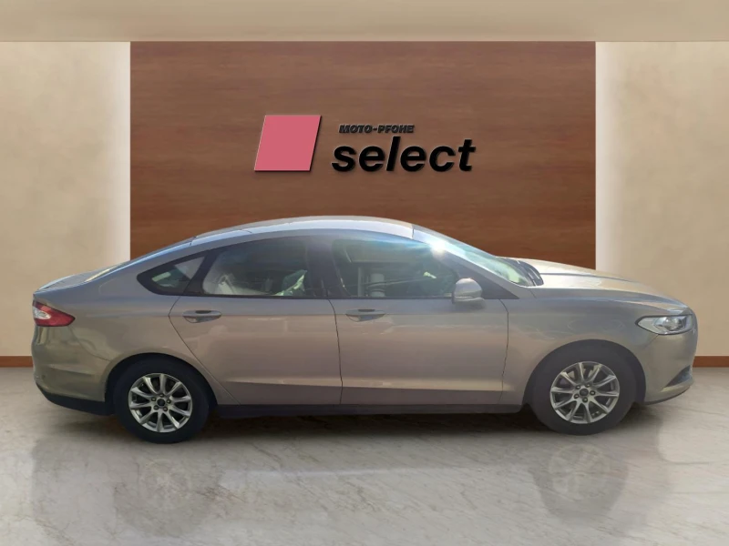 Ford Mondeo 1.5 EcoBoost, снимка 4 - Автомобили и джипове - 49499237