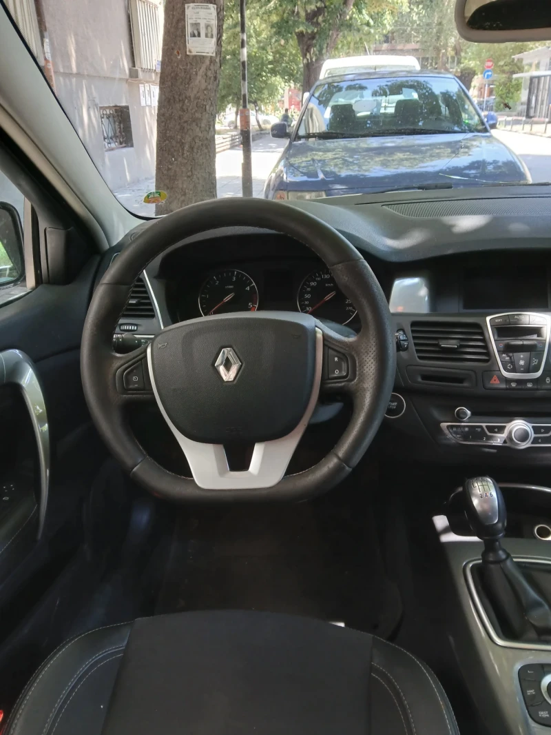 Renault Laguna SPORT-TOURIER 2, 0 150HP, снимка 5 - Автомобили и джипове - 52383873