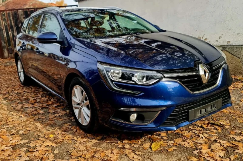Renault Megane Grandtour 1.5 DCI, снимка 3 - Автомобили и джипове - 52351733