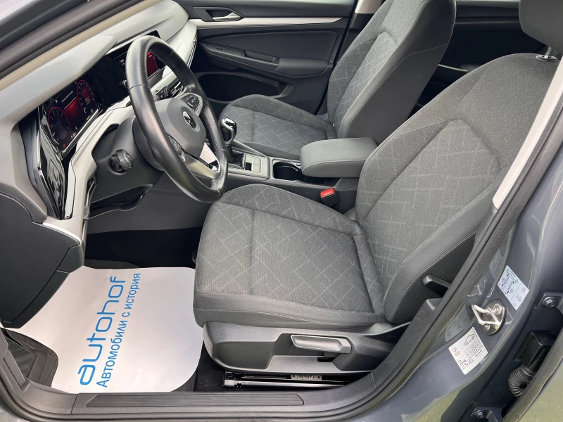 VW Golf Life/1.5e-TSI/150k.c./6MT/Гаранция, снимка 8 - Автомобили и джипове - 52376447