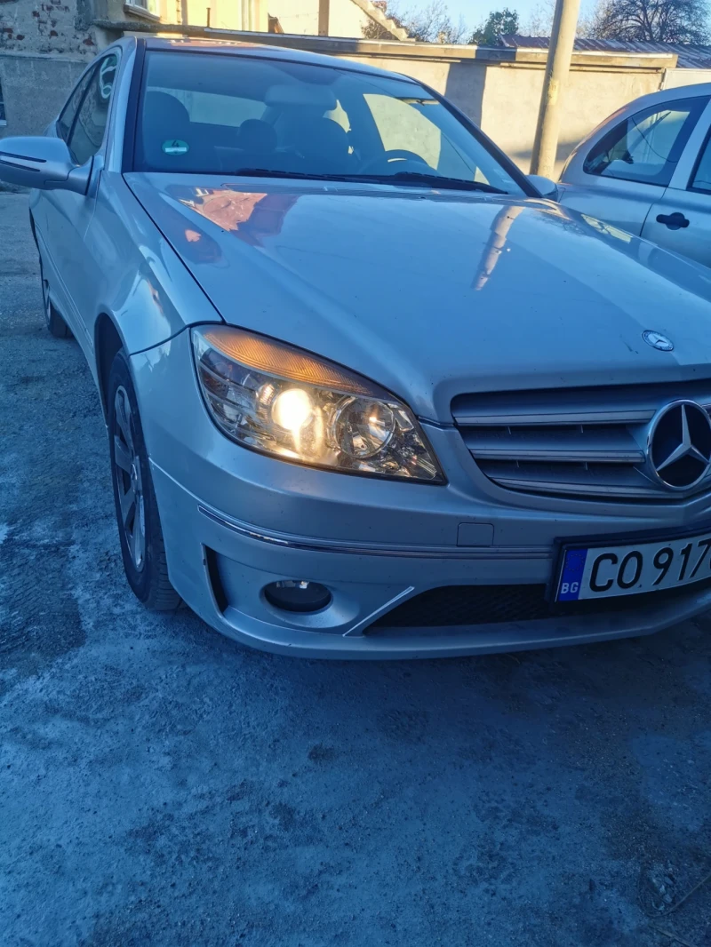 Mercedes-Benz CLC 220, снимка 10 - Автомобили и джипове - 52423855