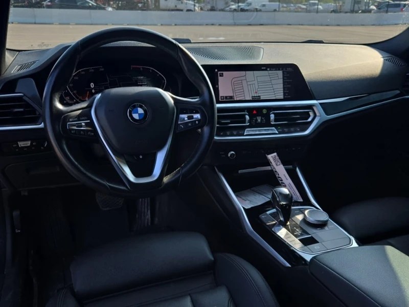 BMW 330 * 330i xDrive * CARFAX * БЕЗ ПЪРВОНАЧАЛНА ВНОСКА, снимка 10 - Автомобили и джипове - 52865802