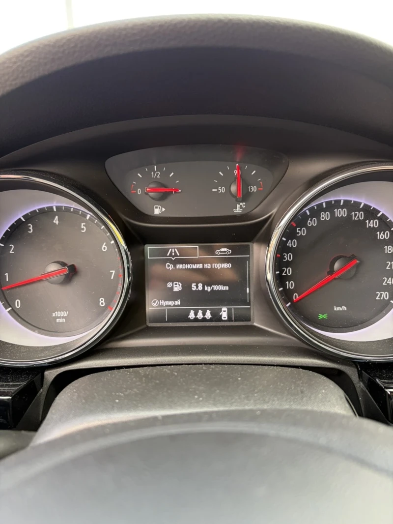 Opel Astra Фабрична Метанова Уредба! CarPlay и камера , снимка 12 - Автомобили и джипове - 53264374